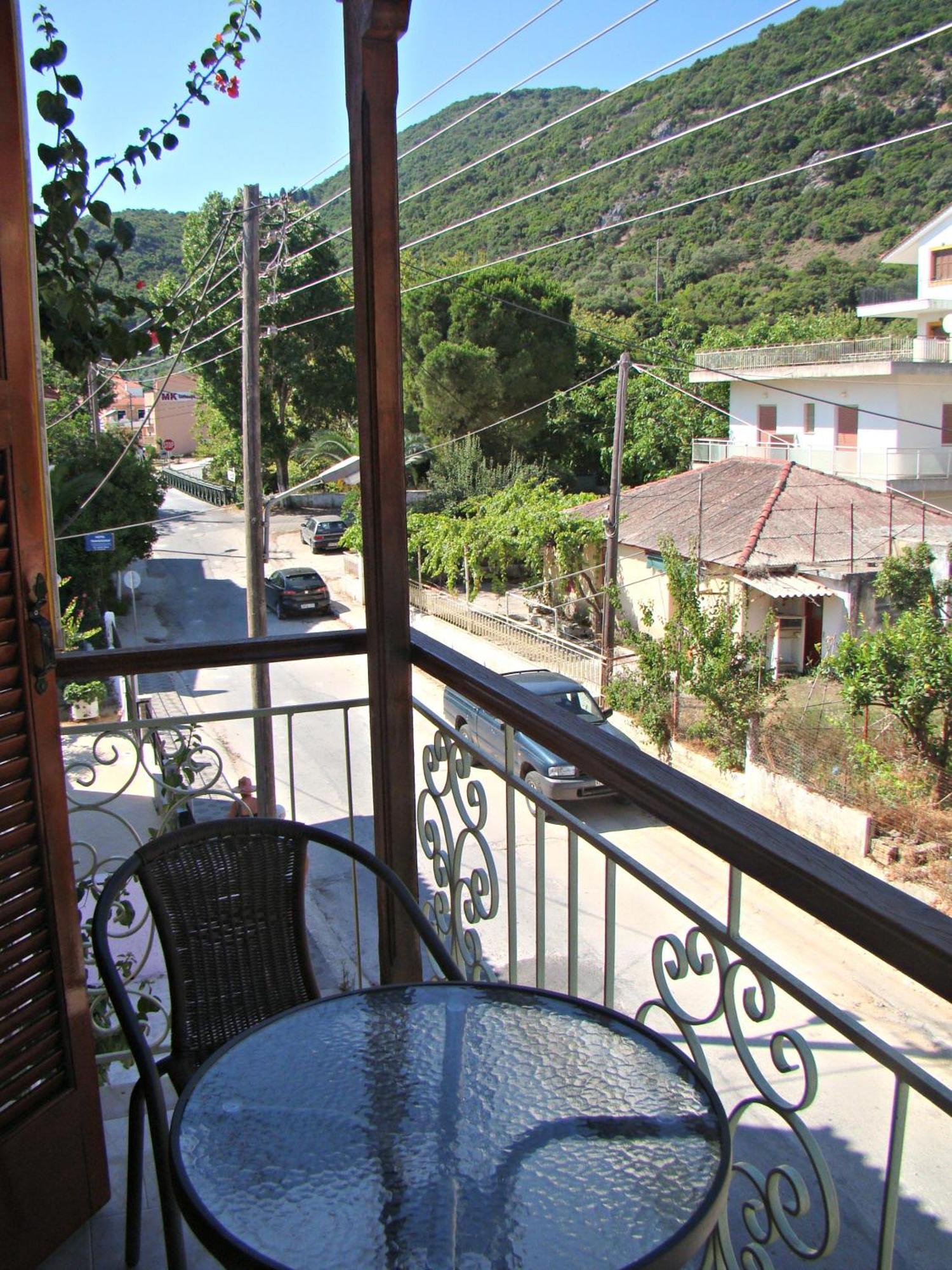 Kristi Poros (Kefalonia) Quarto foto